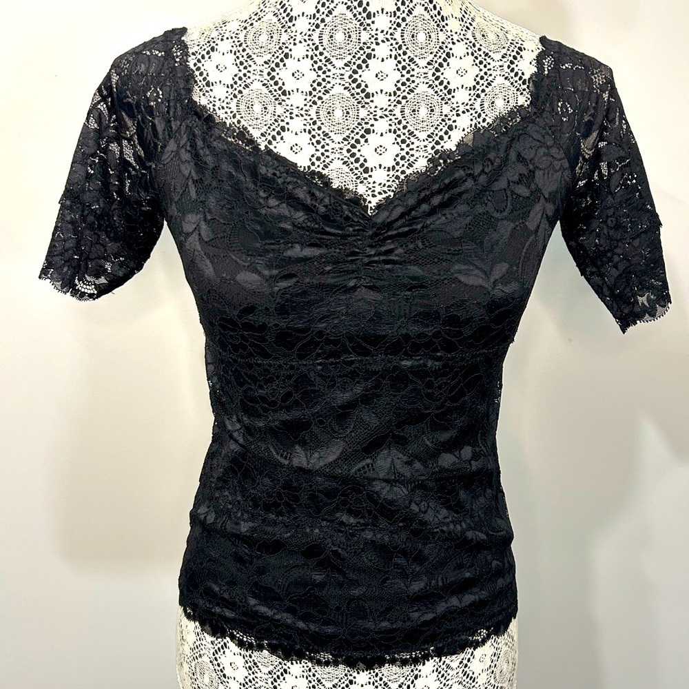 GUESS lace short sleeve fitted at shoulder semi sheer top